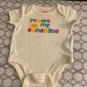 Pale Yellow Onesie, Size 0-3 Months